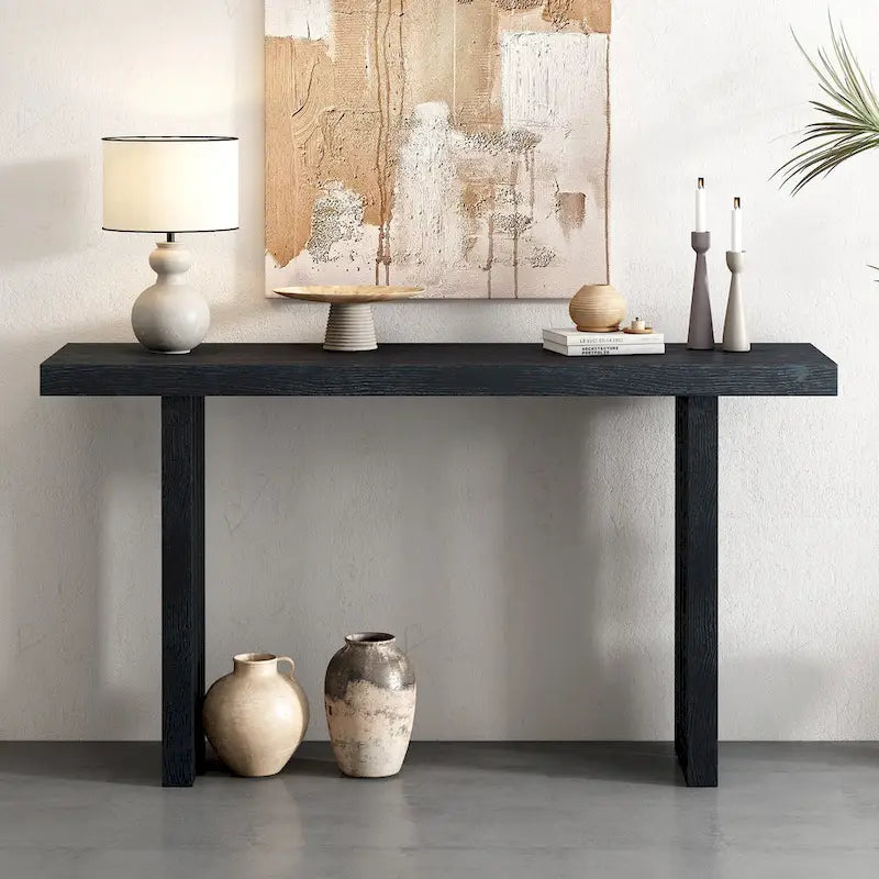 Console moderne 59 avec des formes latérales distinctives pour l'entrée et le salon