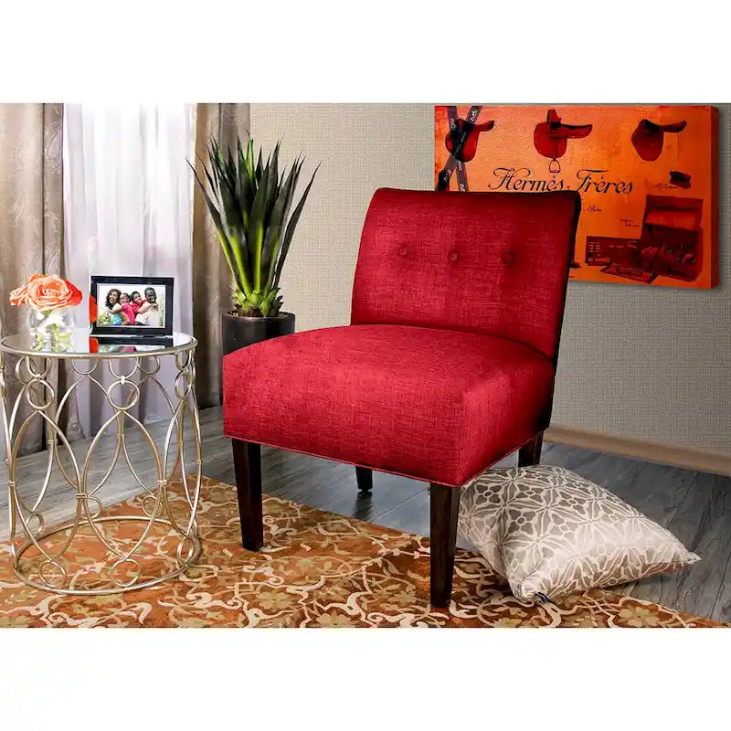 Fauteuil d'appoint capitonné à structure métallique, assise semi-ferme rembourrée, pour salon.