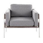 Fauteuil d'appoint rustique, assise rembourrée, piètement en métal, accents de panneaux de bois, salon
