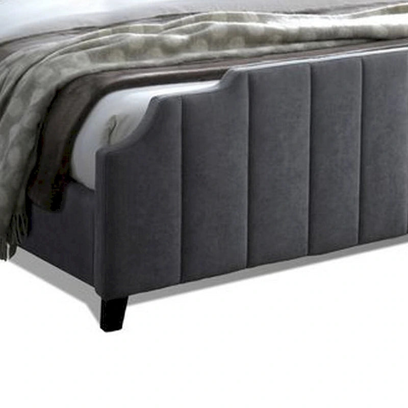 Lit plateforme King Size, capitonné en chenille grise, structure en bois massif, capacité de 272 kg