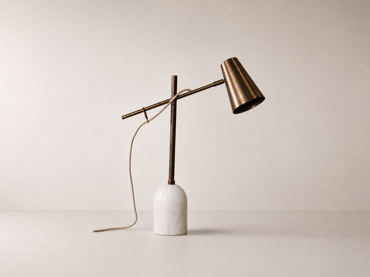 Lampe de bureau en fer, laiton et marbre