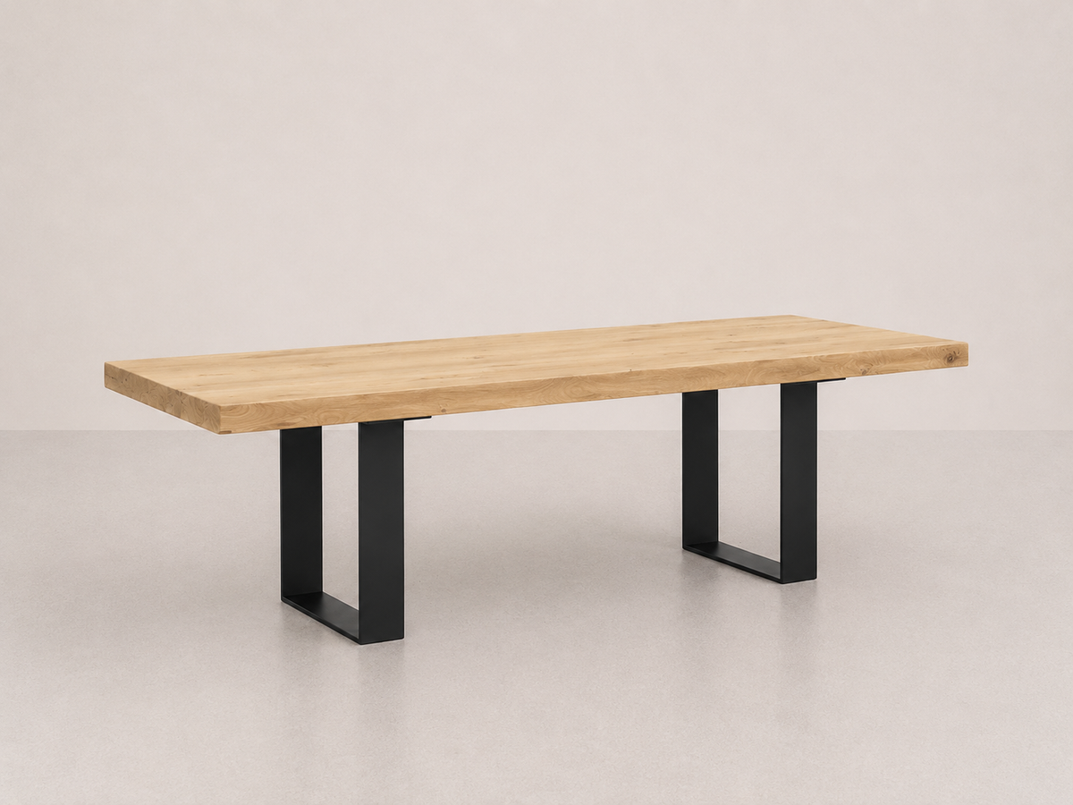 Table à manger industrielle en chêne et acier