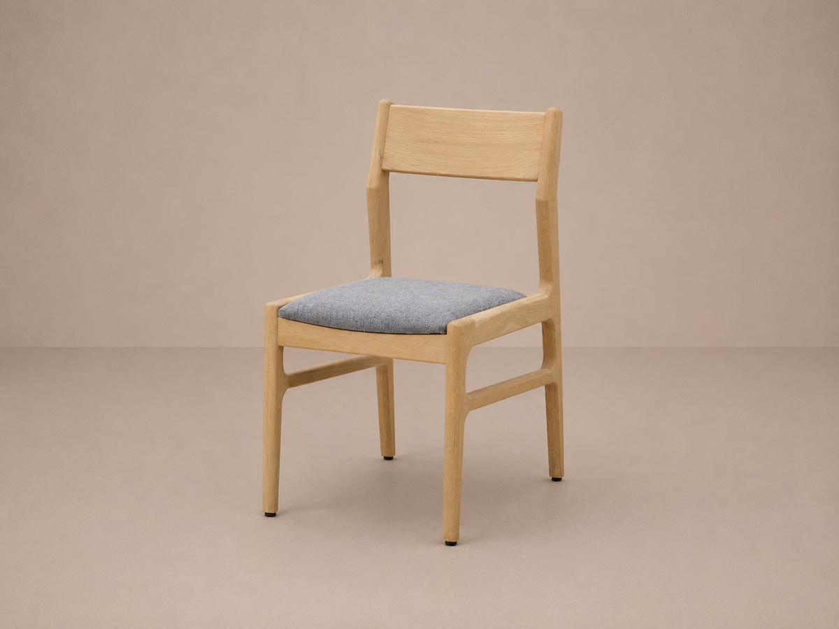Chaise de salle à manger en chêne scandinave