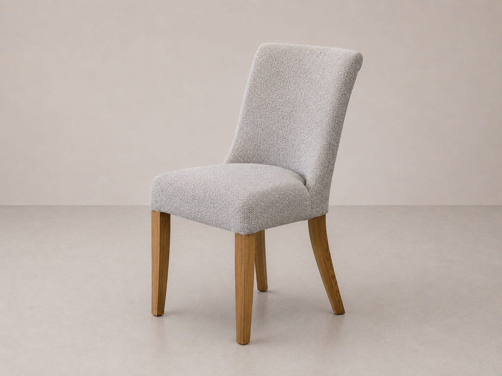 Chaise de salle à manger en chêne du milieu du siècle