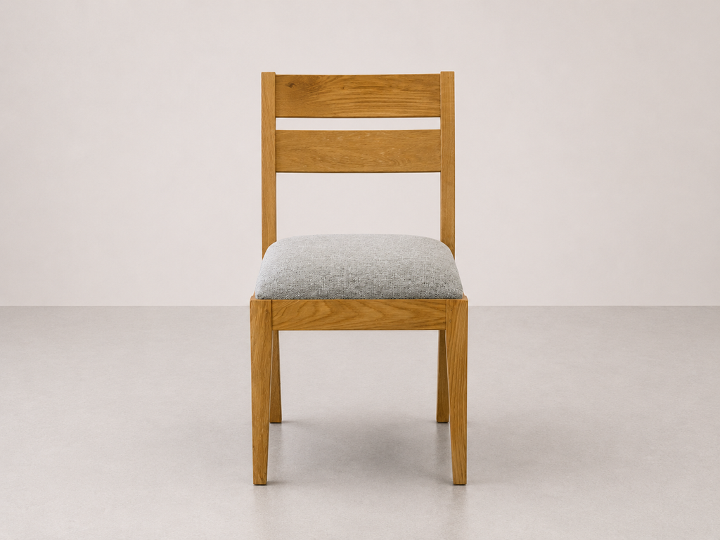 Chaise de salle à manger en chêne à dossier à lattes