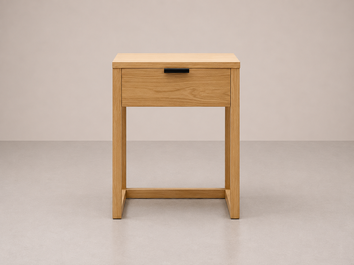 Table de chevet en chêne