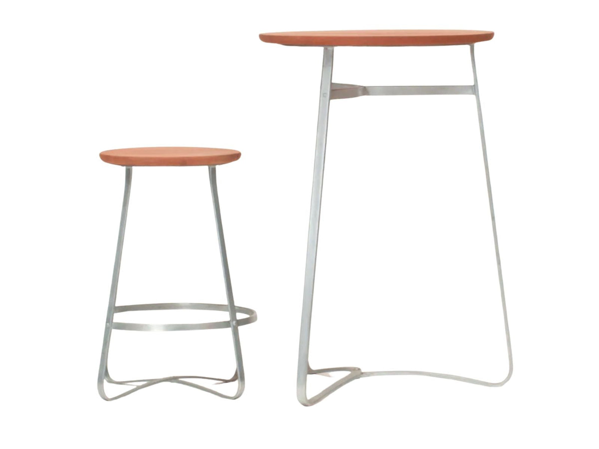 Table de cuisine en bois et métal